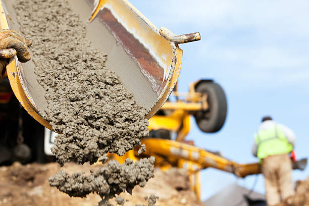Best Commercial Concrete Services in Circle Pines, MN